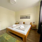 Rosenhof 1 Appartamento *
