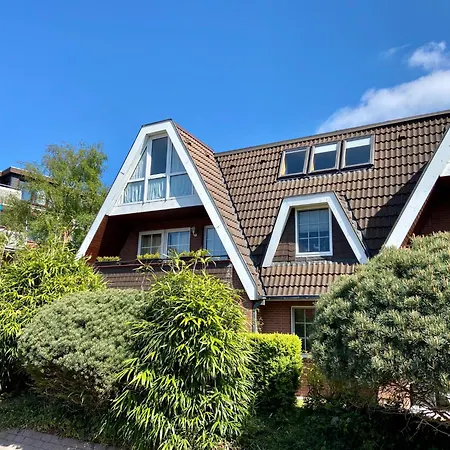 Rosenhof 1 Lägenhet *